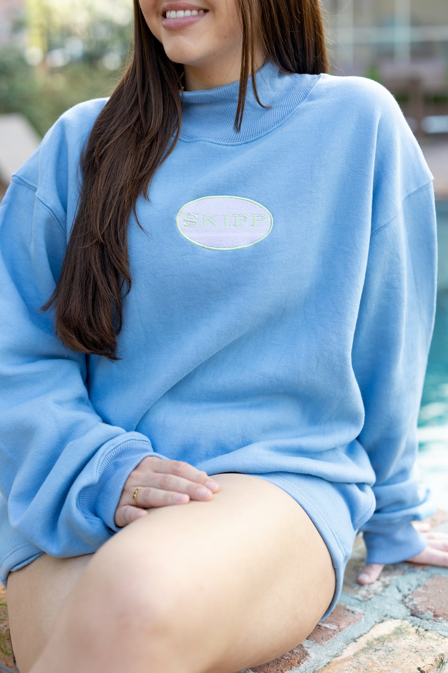 High Neck Sweatshirt in Blue